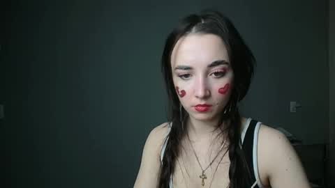 Olivia online show from February 20, 10:15 pm