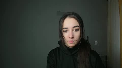 Olivia online show from February 15, 2:00 pm