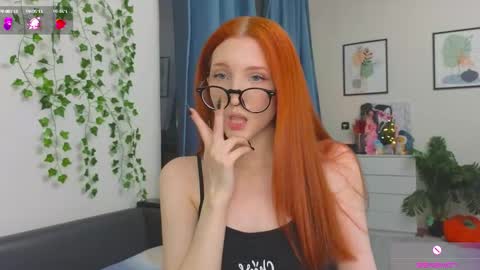  OLIVIA    online show from December 4, 8:42 pm