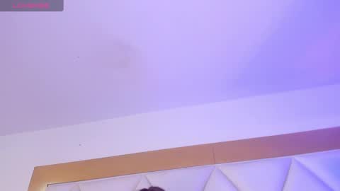 OLIVIA online show from January 22, 2:15 am