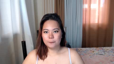 Snapshot of oliviahollywood chatting on March 10, 7:22 am olivia hollywood online show from March 10, 7:22 am