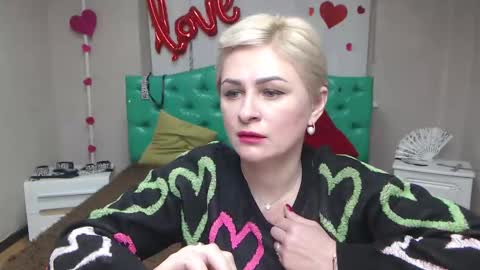 OliviaHorst online show from March 18, 6:29 am