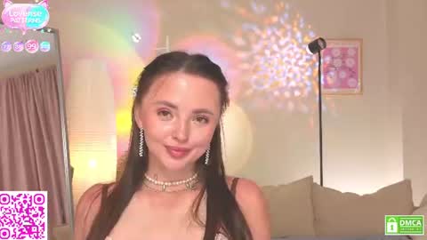 Olivia online show from July 19, 8:27 am