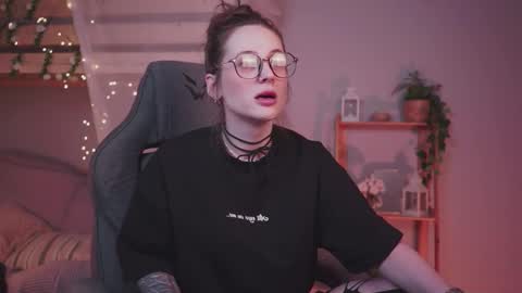 Liv online show from January 13, 8:02 pm