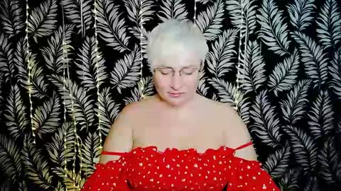Kelly online show from June 22, 10:23 am