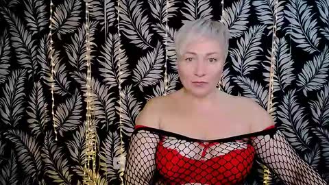 Snapshot of oliviaoskar_ chatting on September 21, 11:31 am Kelly online show from September 21, 11:31 am
