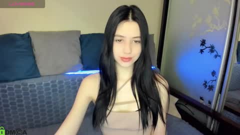 oliviarichi online show from February 21, 9:32 am