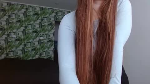 Snapshot of oliviashiny chatting on October 21, 6:06 am Olivia online show from October 21, 6:06 am