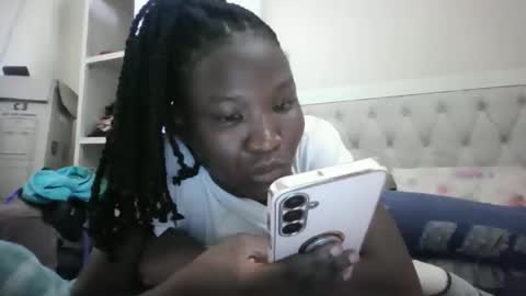 olwami4 online show from May 3, 9:56 am