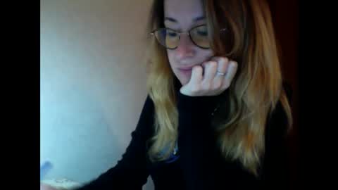 Snapshot of olyra11 chatting on October 9, 6:01 pm olyra11 online show from October 9, 6:01 pm