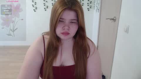  MellY  online show from May 29, 7:06 am