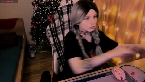 Snapshot of on_yxxx chatting on February 15, 8:23 pm on_yxxx online show from February 15, 8:23 pm