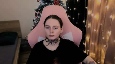 on_yxxx online show from December 3, 7:49 pm