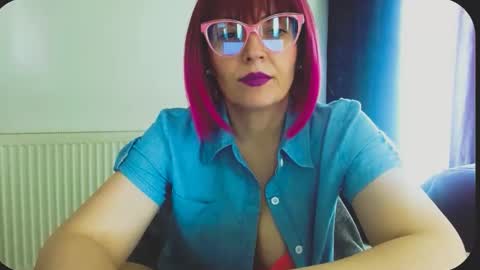 Nicol online show from April 24, 11:13 am