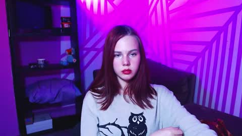 onessandra online show from September 26, 5:27 am