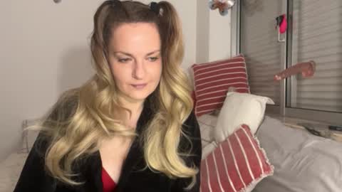 The cutest model on this site online show from February 11, 7:59 pm