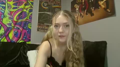 Valencia online show from January 9, 1:32 am