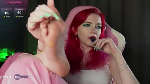 Hannah online show from October 10, 11:31 pm