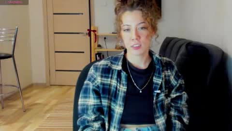 Britney online show from February 14, 7:05 pm