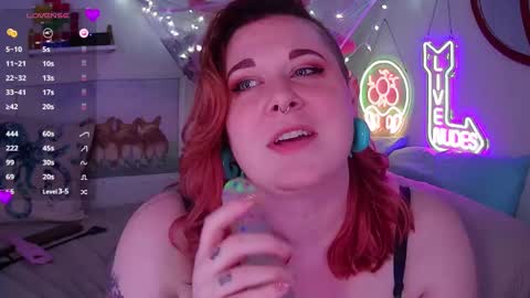 Snapshot of opalreigning chatting on January 31, 1:45 pm Opal online show from January 31, 1:45 pm