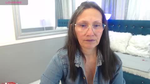 Oriana  online show from September 16, 12:35 pm