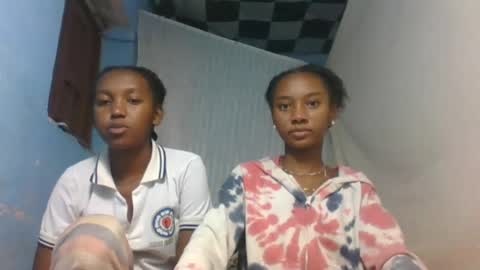 orianie064 online show from June 30, 6:29 pm