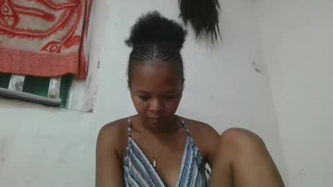 ornellahhh online show from February 8, 1:59 pm