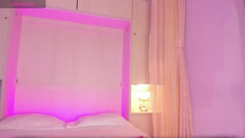 oshun_444 online show from June 28, 12:34 pm