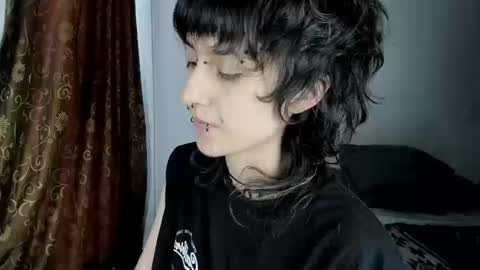 Otto 3 online show from March 11, 7:27 pm