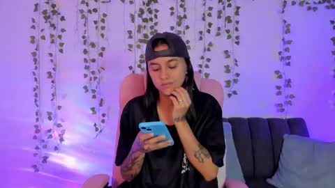 Owen foxx online show from February 18, 2:27 pm