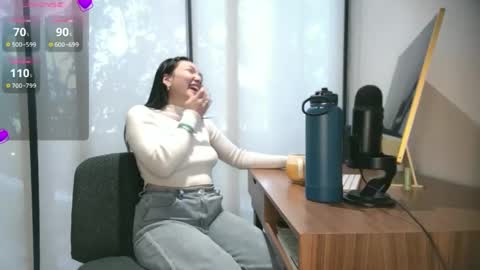 ozhmara online show from November 11, 2:25 pm