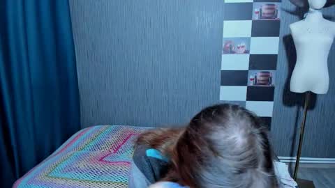 Ella online show from January 19, 8:10 am