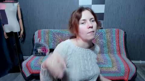 Ella online show from September 24, 10:14 am