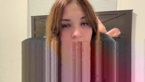 paigeeecc online show from December 1, 6:17 am