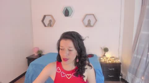 Paloma  online show from January 10, 8:26 pm