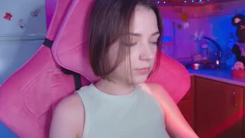 Pam online show from July 9, 6:32 pm