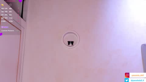 Snapshot of pamela_doll3 chatting on February 6, 5:25 am pamela online show from February 6, 5:25 am