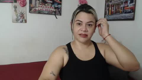 pamela_echeverria online show from July 29, 11:10 am