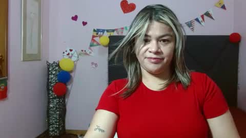 pamela_echeverria online show from July 13, 11:33 am
