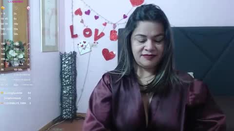 pamela_echeverria online show from April 25, 12:41 pm