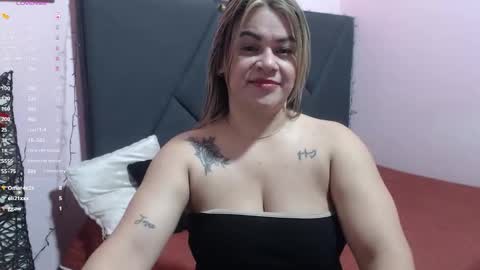 pamela_echeverria online show from December 5, 11:00 am