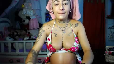 Pamela online show from April 14, 7:58 pm