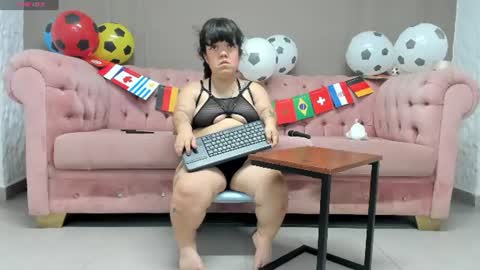 pamelabonnet_mml online show from June 13, 8:39 pm