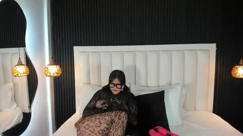 Pandoramiller online show from February 20, 5:14 pm