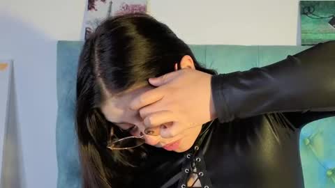 Snapshot of paola_lyon chatting on September 10, 7:03 pm Paola Lyon online show from September 10, 7:03 pm