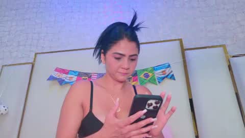 Paola  online show from July 2, 9:59 am