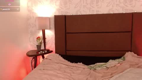 paolagh_ online show from February 6, 7:01 am