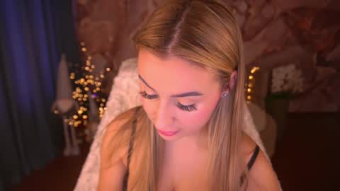 Lia online show from January 17, 7:41 am