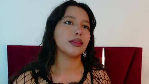 Samara  Nikki online show from April 21, 11:39 am