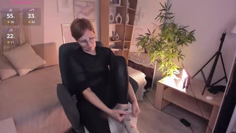 Paris online show from January 18, 12:56 pm